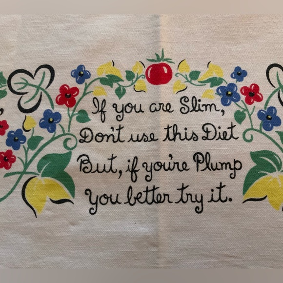 Vintage Dieting Fruit and Floral Tablecloth - Picture 3 of 14